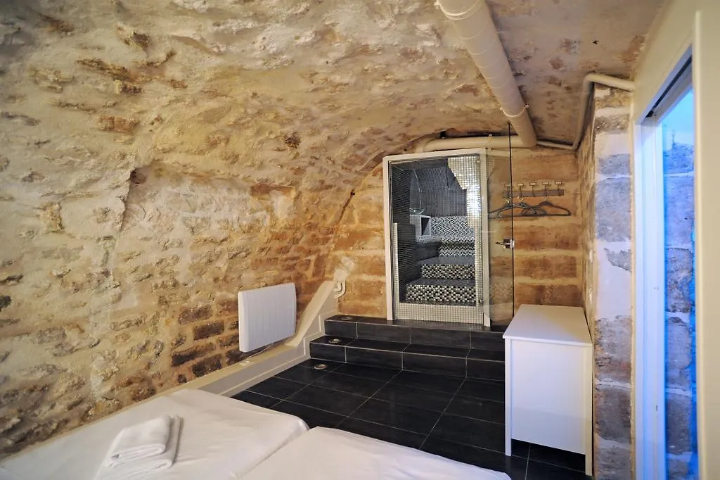 Unique Loft Apartment In Le Marais Paris 0*,