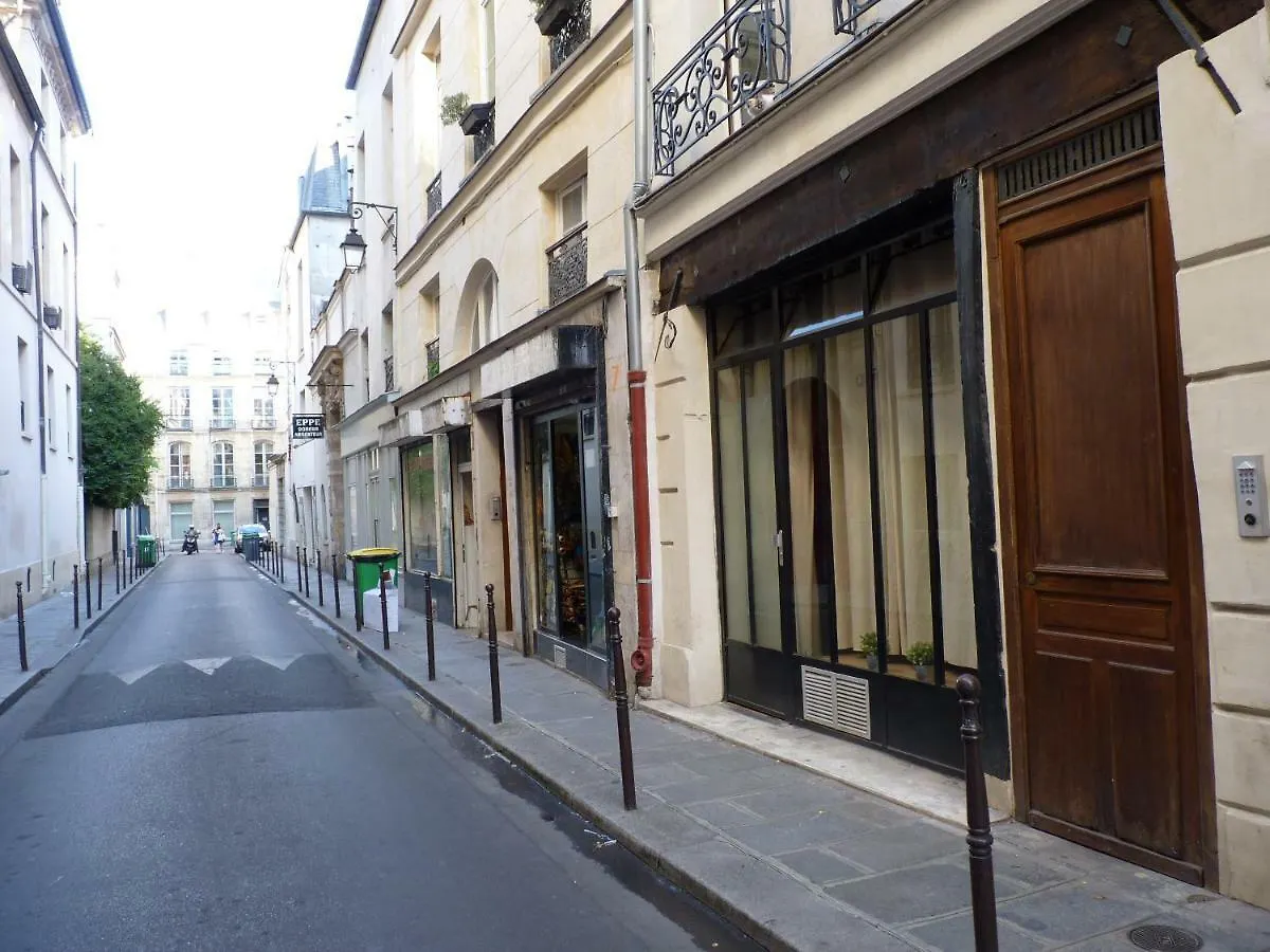 Unique Loft Apartment In Le Marais Paris 0*,