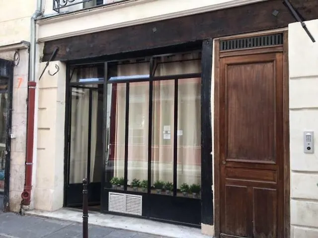 Unique Loft Apartment In Le Marais Paris 0*,  Frankrig